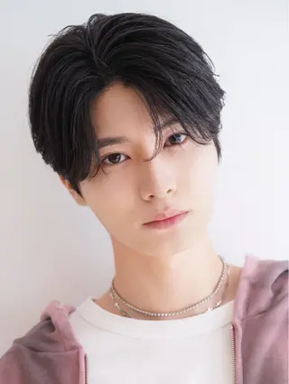 ショート パーマ ＋〜ing所属・宮城 一盛のヘアスタイル