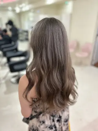 ロング 🎀淡めモテカラー WAKANA🎀のヘアスタイル