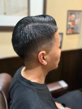 ショート 小島 優奈のヘアスタイル