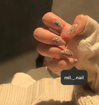 ネイル ﾐﾙﾌｨｰﾕ /Tomoeのネイルデザイン