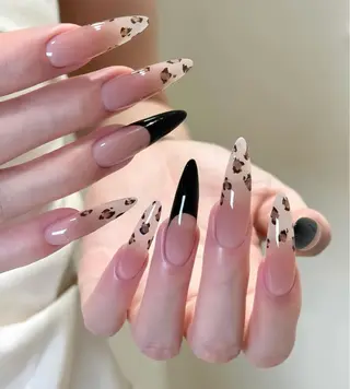 ネイル Kawaii Nail Salon所属・Kawaii-jp Tomisatoのネイルデザイン