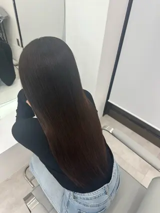 ロング 市川 栖々子のヘアスタイル