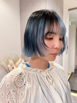 ミディアム カラー Qin share salon 原宿店所属・🫧艶ハイトーン 特化🫧ライヤのヘアスタイル