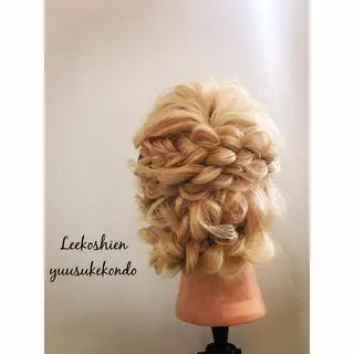 ミディアム ヘアアレンジ _WHITE高槻所属・_WHITE高槻店 yusukeのヘアスタイル