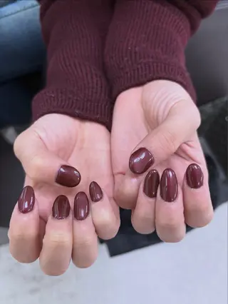 ネイル ネイルサロンエーナイン福住店所属・吉田 采未のネイルデザイン