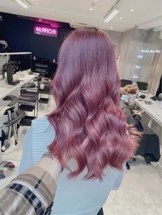 セミロング カラー ピンク🎀ブロンド 💎ハイトーン/大和のヘアスタイル