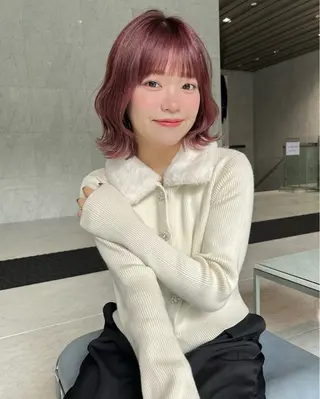 ミディアム カラー 🩰ピンクベージュ 💞midori🩰のヘアスタイル