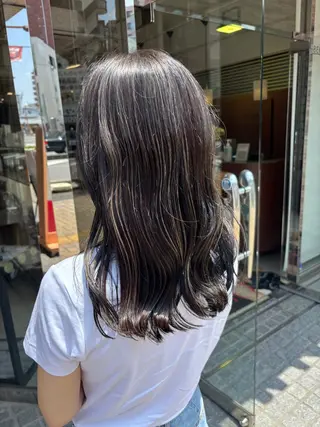 セミロング カラー 暖水 まりあのヘアスタイル