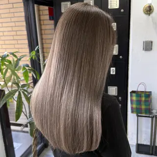 ロング カラー Akua【代表】 Kazumaのヘアスタイル