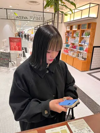 ミディアム hair make BEHIVE ichibancho AVEDA所属・渡邉  日向子 ・レイヤー、縮毛矯正のヘアスタイル