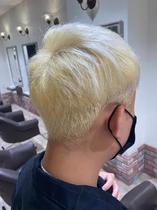 ショート ルシードスタイル クリザンテーム所属・佐藤 睦月のヘアスタイル