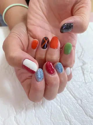 ネイル 7e. Nailのネイルデザイン