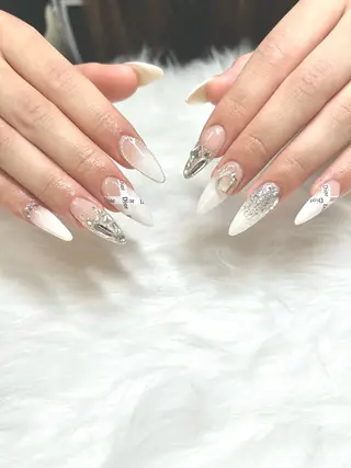 ネイル 【Laule‘a 】のネイルデザイン