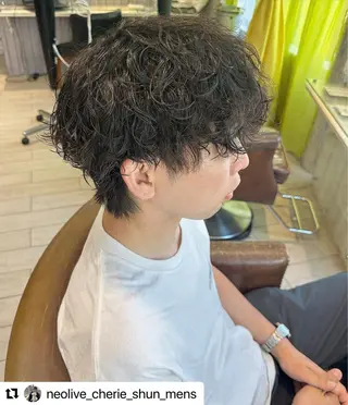 パーマ メンズ 増渕 駿介のヘアスタイル