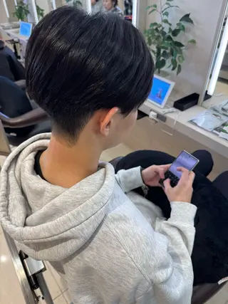 ショート メンズ パーマ/ハイトーン /吉田眞のヘアスタイル