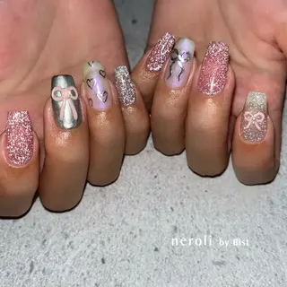 ミディアム watabe .のネイルデザイン