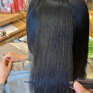 カラー 長谷川 智也/ディレクターのヘアスタイル