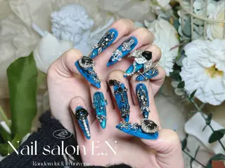 ネイル E.N🦋 長さ出し/持ち込みのネイルデザイン