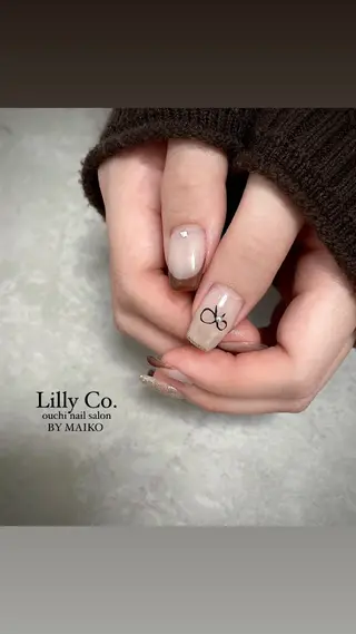 ネイル Lilly Co.のネイルデザイン