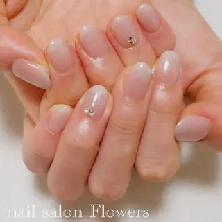 ネイル Flowers Tomomiのネイルデザイン