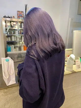 ミディアム カラー vixus mamiのヘアスタイル