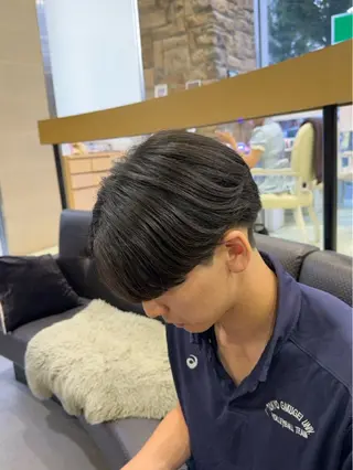 メンズ 韓国レイヤー/センタ ーパート/坂本翔のヘアスタイル