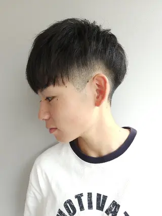 ショート メンズ 成瀬 弘光のヘアスタイル