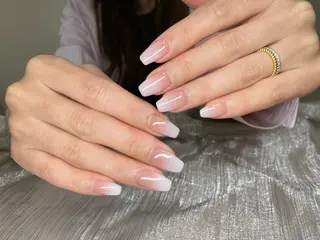 ミディアム 501_nail所属・Ta taのネイルデザイン