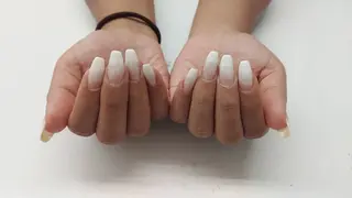 セミロング I.NAILS 布施店所属・I.NAILS Yamasakiのネイルデザイン