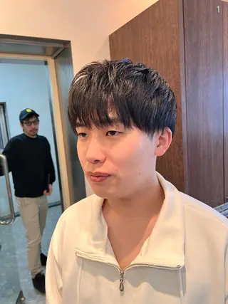 メンズ little  porto所属・透明感・艶感 小坂隼斗のヘアスタイル