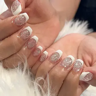 ネイル le'a-レア-【ア イ×ネイル×眉】のネイルデザイン