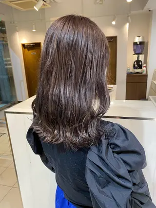カラー 森 桃菜のヘアスタイル