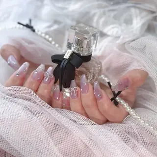 ネイル nailsalonANNA所属・濱田 杏奈のネイルデザイン