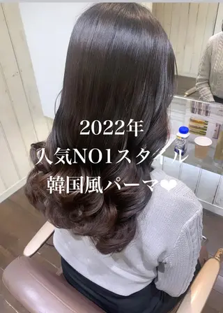ロング パーマ GO TODAY シェアサロン 銀座Arc店所属・デジタルパーマ🫧 韓国風ヘア🫧サクラのヘアスタイル