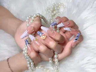 ネイル 🫶 愛佳のネイルデザイン