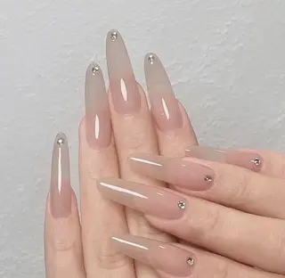 ネイル Ui_Amor (パラジェル)のネイルデザイン