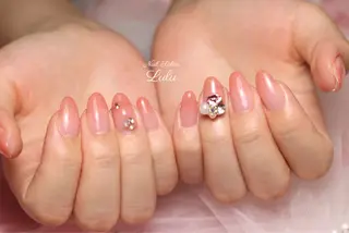 ネイル Lulu nail salon 南堀江店所属・西村 あやかのネイルデザイン