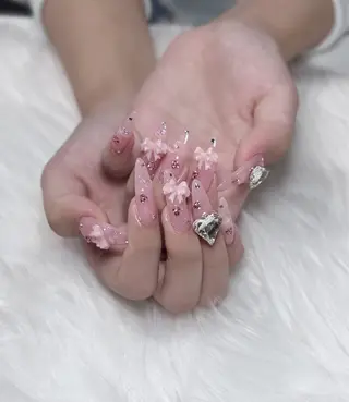 ネイル かおり 奏のネイルデザイン