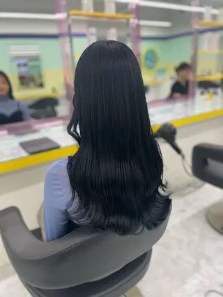 ロング カラー ヘアアレンジ ☁️縮毛矯正✖️ 透明感☁️りくのヘアスタイル