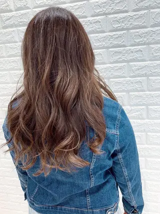 ロング カラー 岡田詩織 MODE Ks松原店のヘアスタイル
