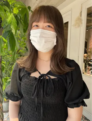 セミロング カラー ベージュ🤎透明感 カラー🤎anriのヘアスタイル