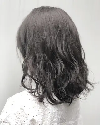 ミディアム カラー 縮毛矯正⭐️ TAKAHIROのヘアスタイル
