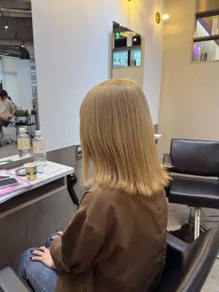 ミディアム はしもと じんのヘアスタイル
