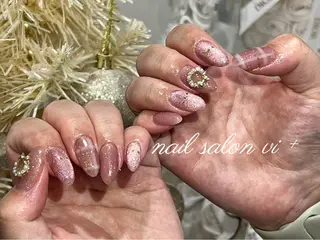 ネイル ✨Nailsalon Vi+✨のネイルデザイン