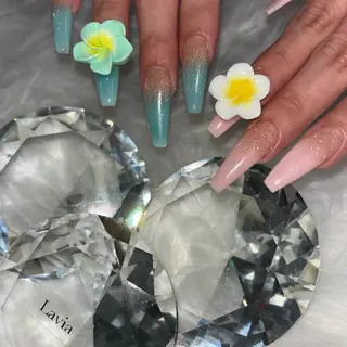 ネイル nail salon Lavia所属・Lavia🎀 kahoのネイルデザイン