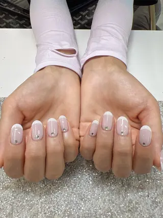 ネイル Guarendo錦糸町店所属・ガレンドウ 白澤 愛子のネイルデザイン