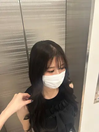 ロング まりん🍒 名駅/透明感カラーのヘアスタイル