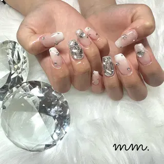 ネイル 🩷🩵mm.大宮 Riyo🧸🩵🩷のネイルデザイン