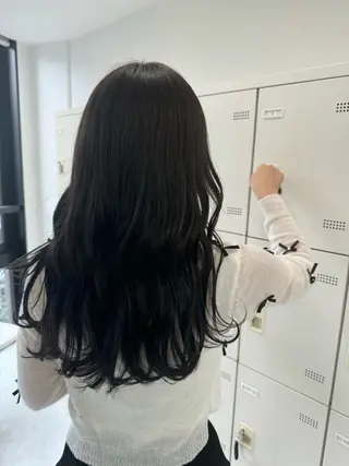 カラー noa🫧美髪/ 透明感カラーのヘアスタイル