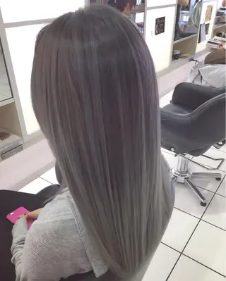 セミロング ロング カラー 青木 茂樹⭐️ 透明感カラーのヘアスタイル